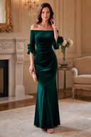 Graceful Off-Shoulder Velvet Mother-of-the-Bride Mermaid Gown