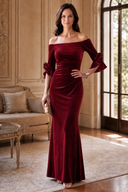 Graceful Off-Shoulder Velvet Mother-of-the-Bride Mermaid Gown