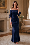 Graceful Off-Shoulder Velvet Mother-of-the-Bride Mermaid Gown